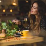 【ダイエット時の食事】成功した具体例や押さえるべきポイント pablo merchan montes Orz90t6o0e4 unsplash 1 150x150 - 【ダイエット時の食事】成功した具体例や押さえるべきポイント